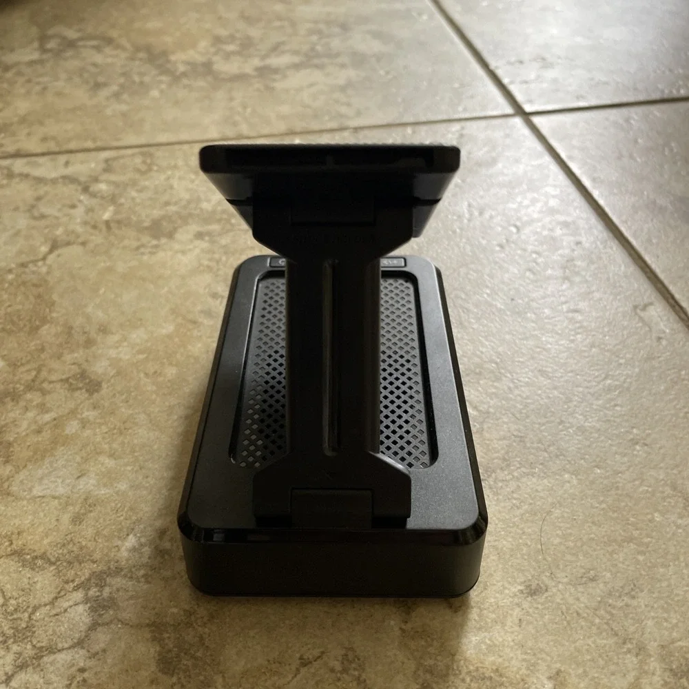 Jteman L9 Black Wireless Cell Phone Stand With Bluetooth Speaker - Picture 3 of 9